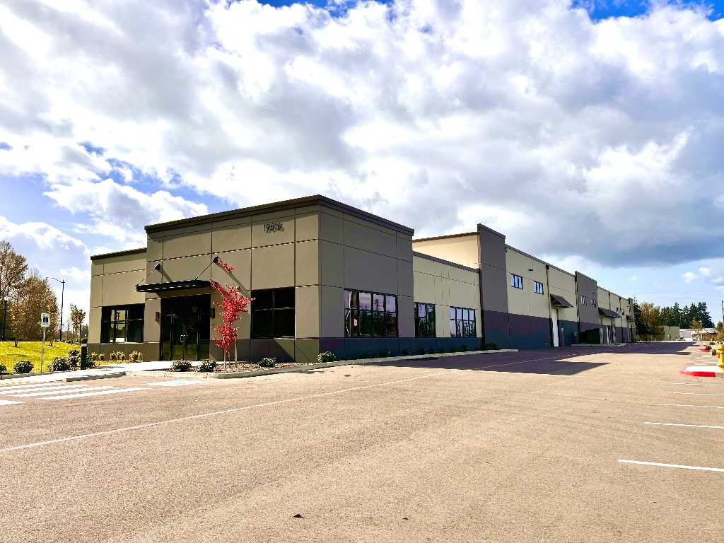 Sublease Rare Stand-Alone Manufacturing Facility.  image